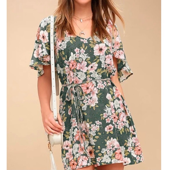 🛑SOLD🛑 Last M/L❣️NEW Open Back Ruffled Floral Dress - Picture 3 of 6